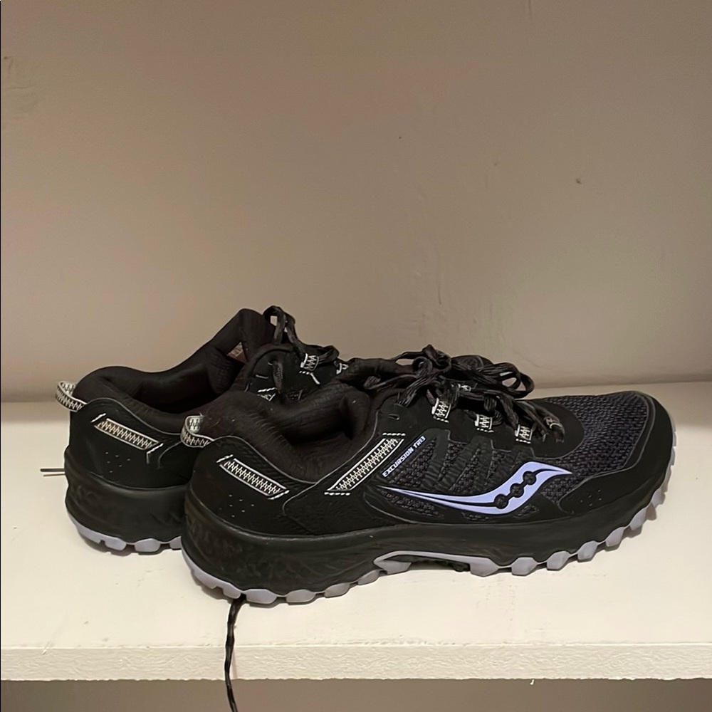 Saucony Men's Black Trail Running Shoes